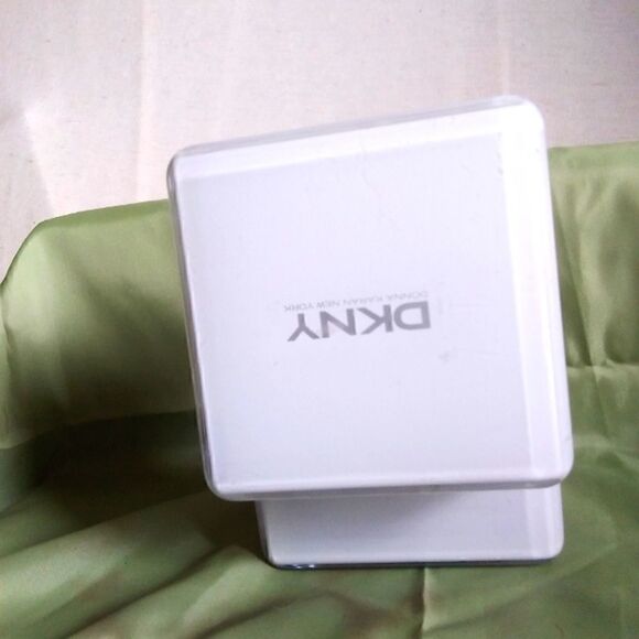 DONNA KARAN DKNY  Acrylic Watch Presentation Display Box Case Collector item - Picture 3 of 7